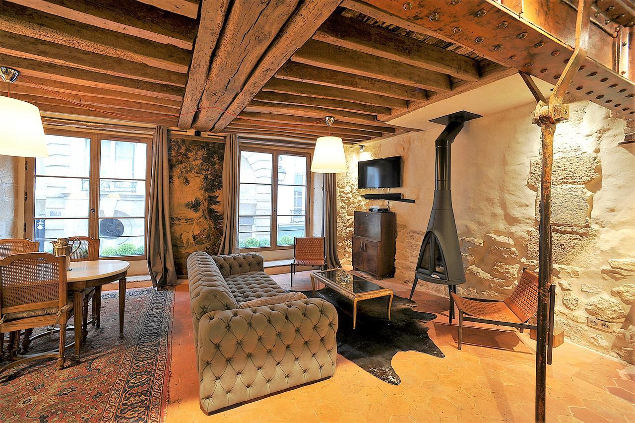 Beautiful Apartment In Historical Marais Παρίσι Εξωτερικό φωτογραφία