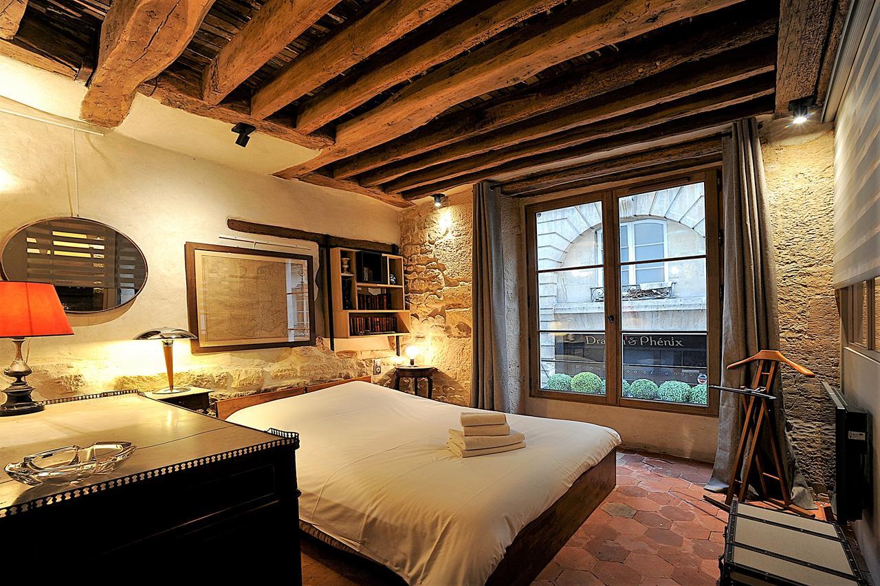 Beautiful Apartment In Historical Marais Παρίσι Εξωτερικό φωτογραφία