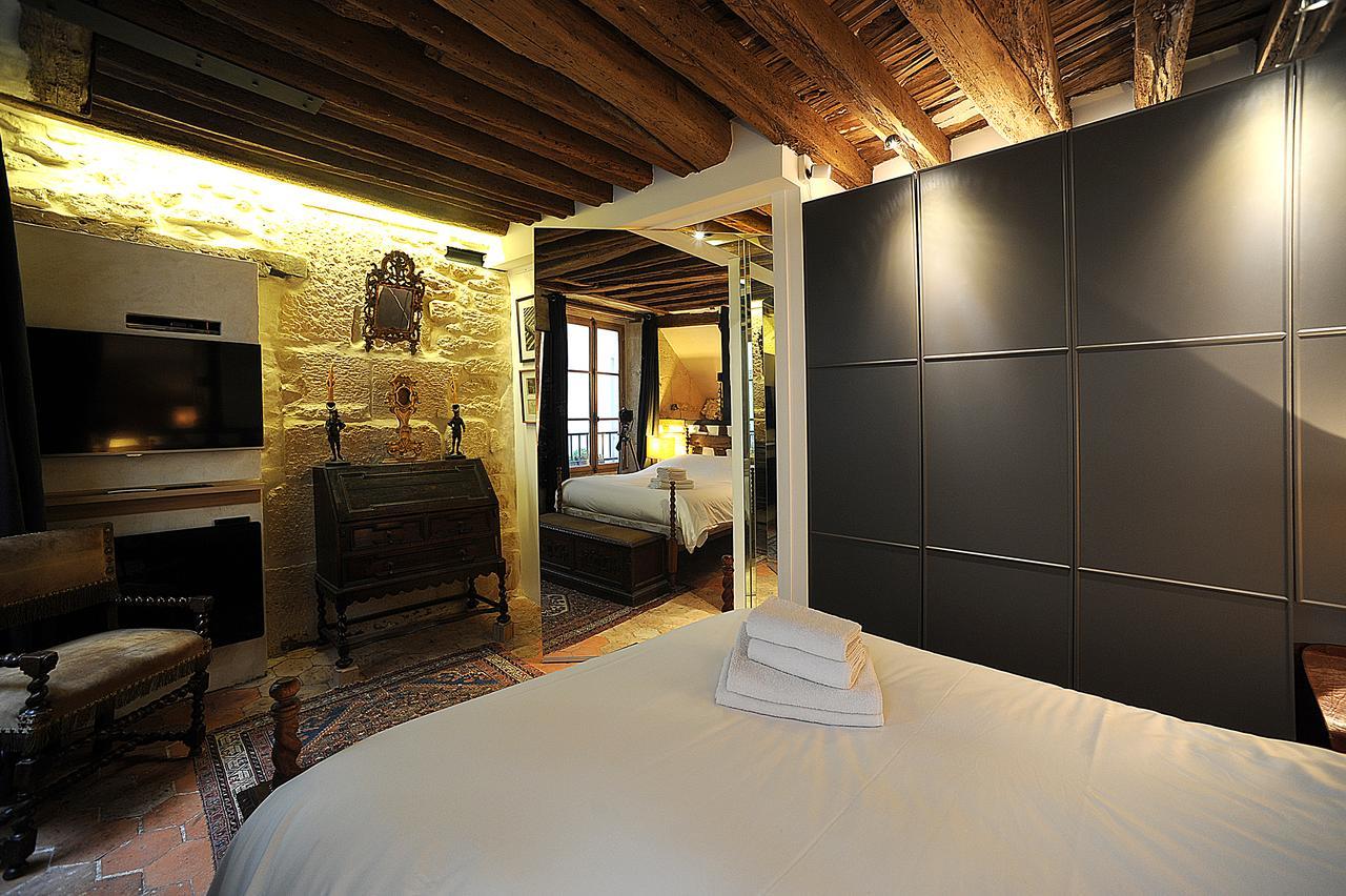 Beautiful Apartment In Historical Marais Παρίσι Εξωτερικό φωτογραφία